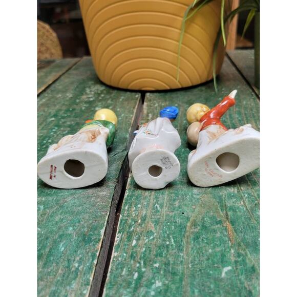 3 Vintage Figurines, Occupied Japan Era, Courting Boys, Musical Woman - Picture 4 of 4